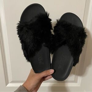 Victoria’s Secret PINK Black Fur Slip On Slides Sandals